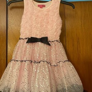 Betsey Johnson Size 8 Girls pink and black with silver sequin